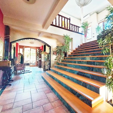 Red Clay Apartments City Club Белград Экстерьер фото